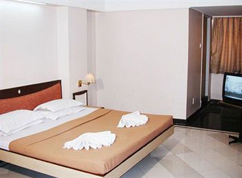 Rajdhani Hyderabad Exterior foto